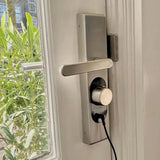 LOQED Power Kit – Set Alimentare Constantă și Încărcare pentru Încuietoarea Inteligentă LOQED